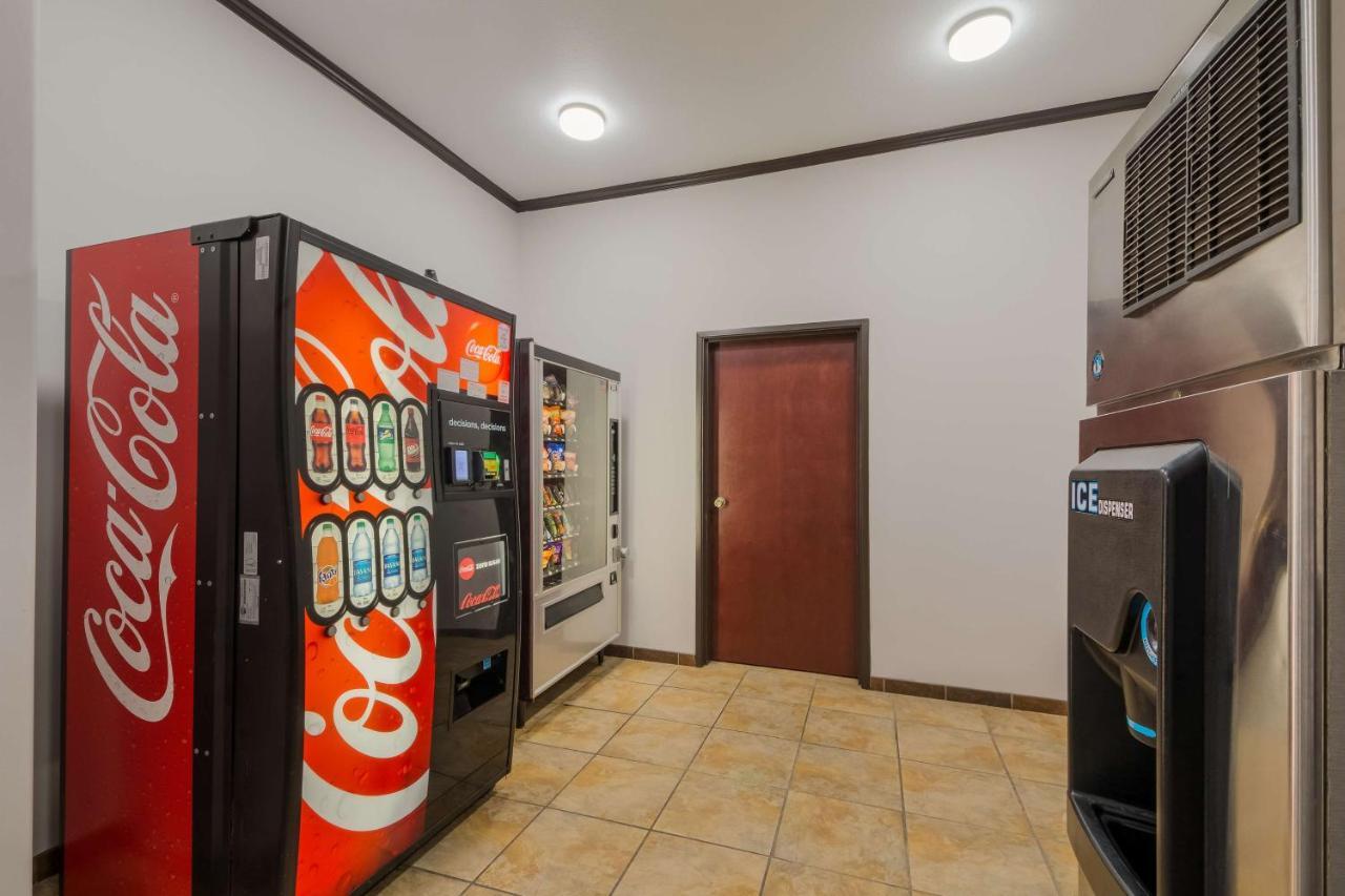 Surestay Plus Hotel By Best Western Near Seaworld San Antonio Luaran gambar