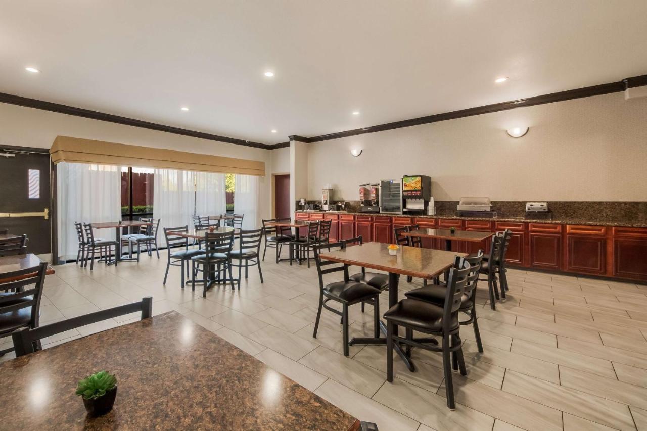 Surestay Plus Hotel By Best Western Near Seaworld San Antonio Luaran gambar