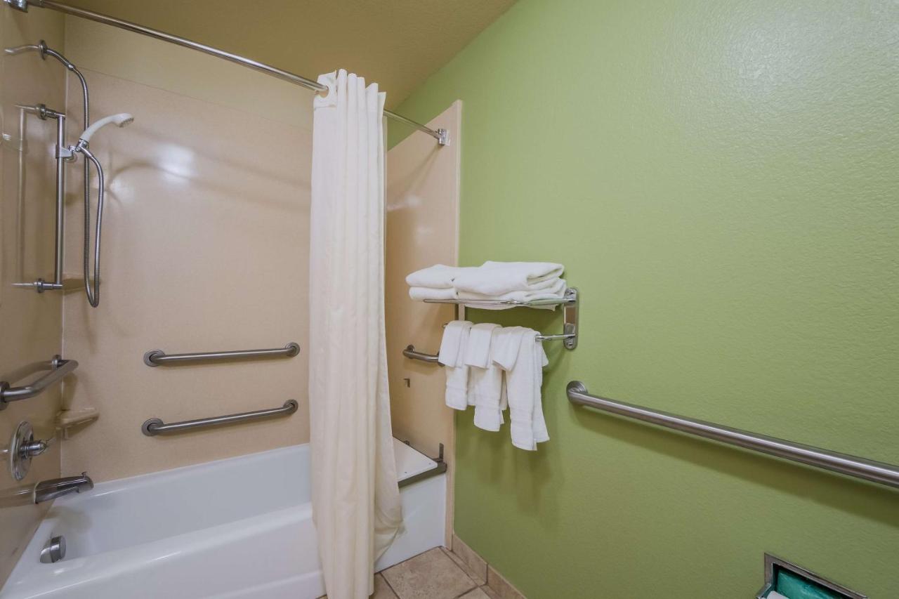 Surestay Plus Hotel By Best Western Near Seaworld San Antonio Luaran gambar